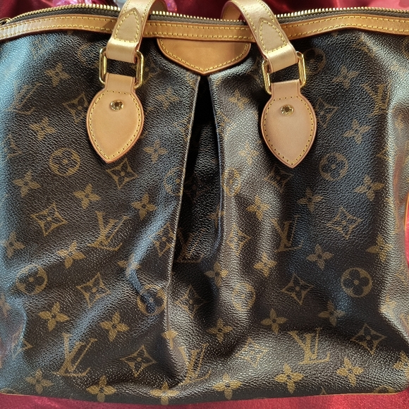 Authentic🥂🎁 PRISTINE Palermo PM Discontinued & Timeless LV Louis Vuitton - Picture 10 of 16